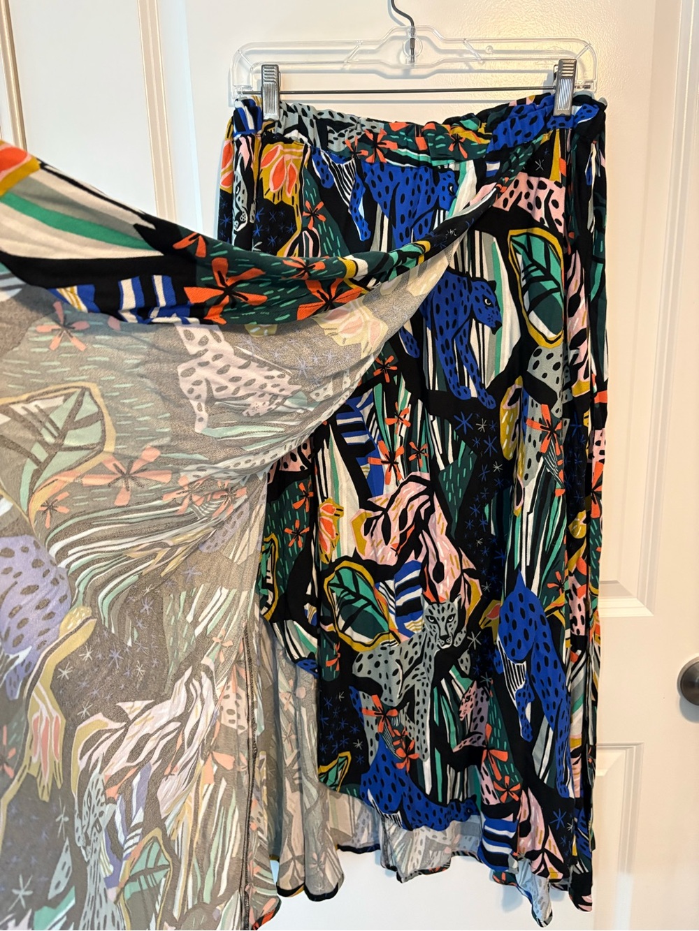 Anthropologie Multicolor Abstract Animal-Cat Print Size Medium Maxi Skirt NWT - Picture 10 of 13